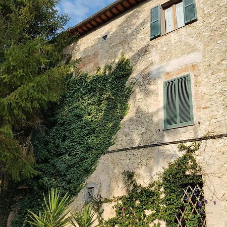La Dimora Nel Castello Villa Collevalenza Exterior foto