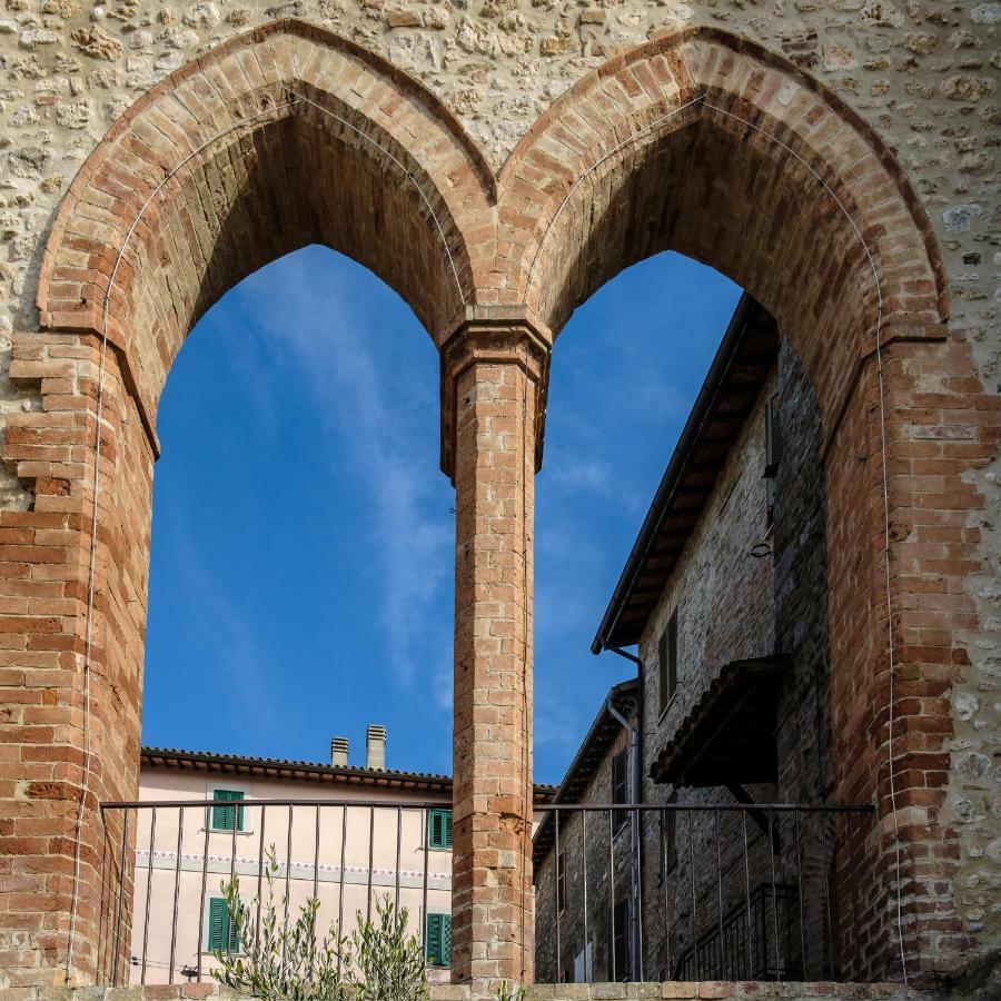 La Dimora Nel Castello Villa Collevalenza Exterior foto